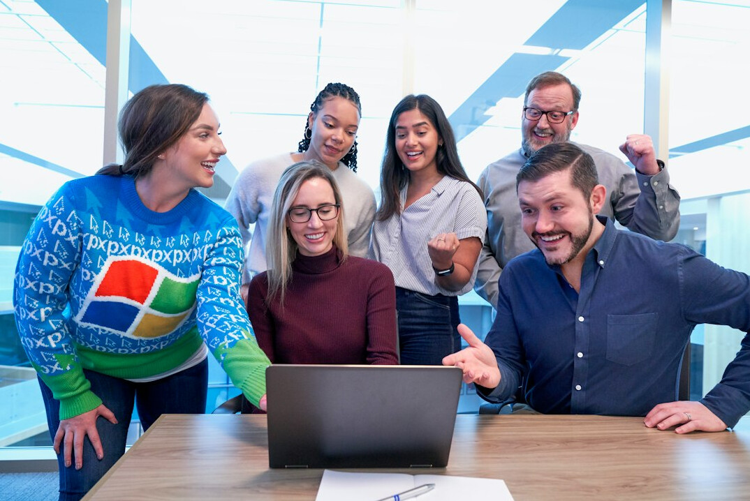 fact checking team